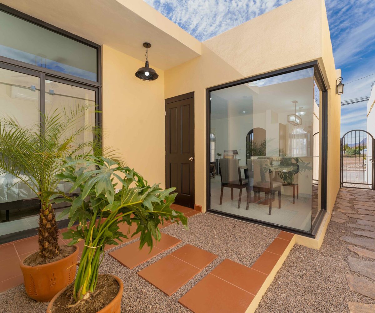 One Level, 2 Bd, 2.5 Bath Home With Dipping Pool, in LORETO BAY.