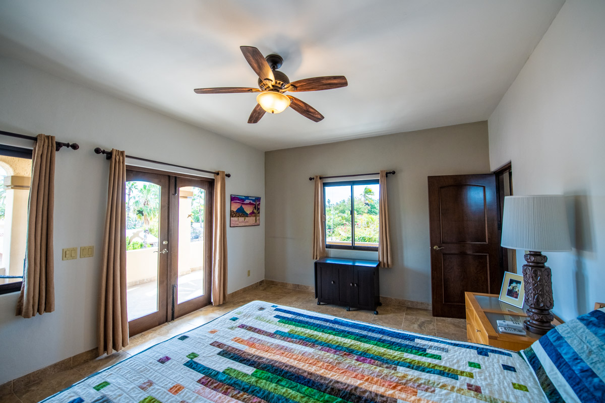 Fabulous One Level Home with Large Garage, Dipping Pool, Outdoor Kitchen and Bar Plus Guest House!