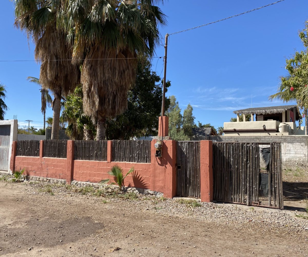 Lot ready to build located two blocks from the Sea ! Mision Loreto Properties. Call Today! Mexican Cell 044 613 116 6827 ~ USA cell 530-786-4395