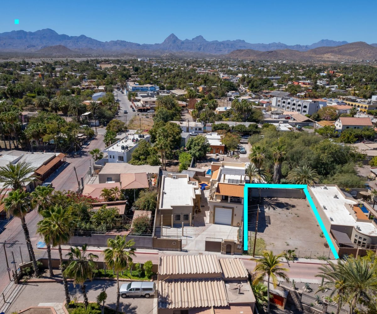 Residential lot in Historic Loreto one block to Sea and Plaza