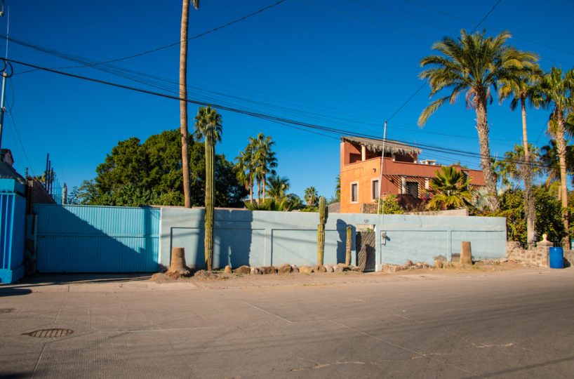 Large residential lot one block from the beach with a studio: front of property.