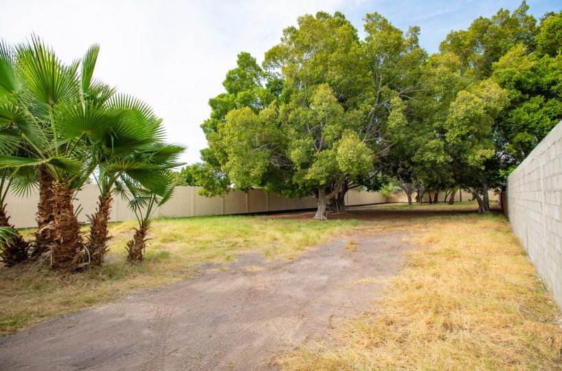 BEAUTIFUL LARGE RESIDENTIAL LOT IN LORETO TOWN, Mision Loreto Properties. Call Today! Mexican Cell 044 613 116 6827 ~ USA cell 530-786-4395