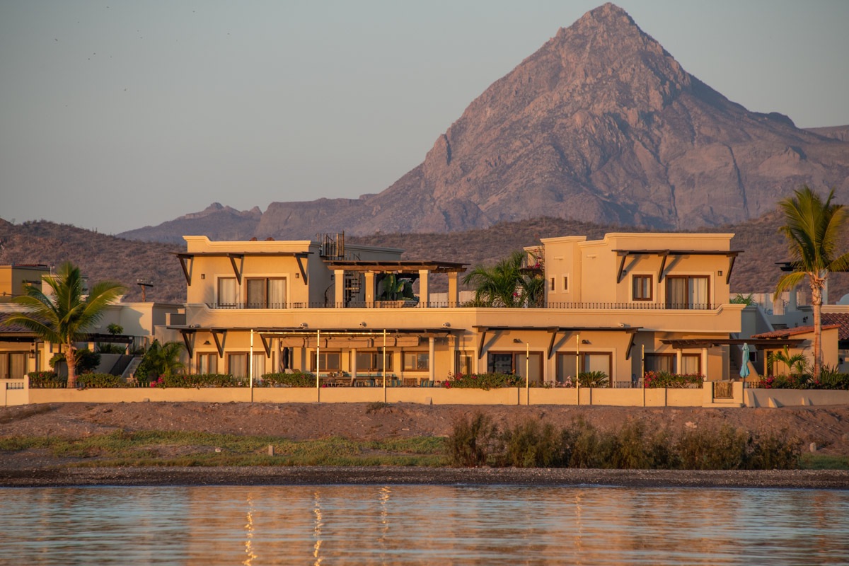 Mision Loreto Properties. Casa Chica Soñata from the sea with mountain views. Call Today! Mexican Cell 044 613 116 6827 ~ USA cell 530-786-4395