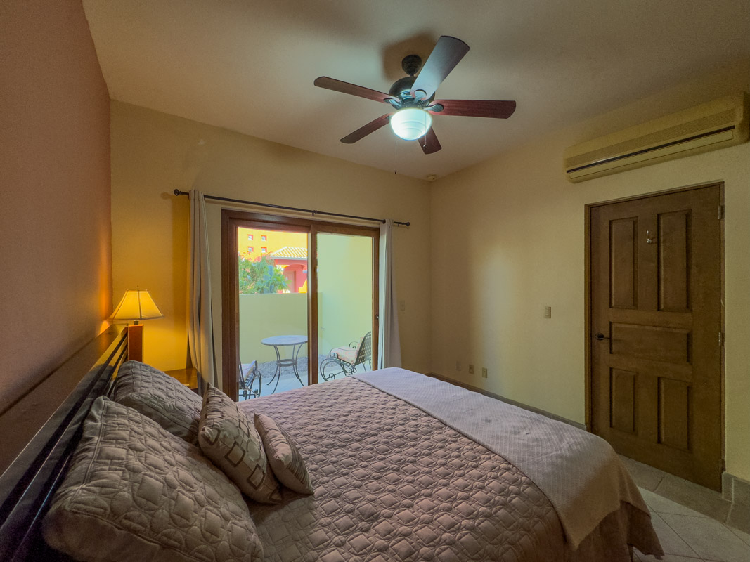 Casa Escondida Two Bed/two Bath Home With Covered Carport One Block To The Beach In Historic Loreto!