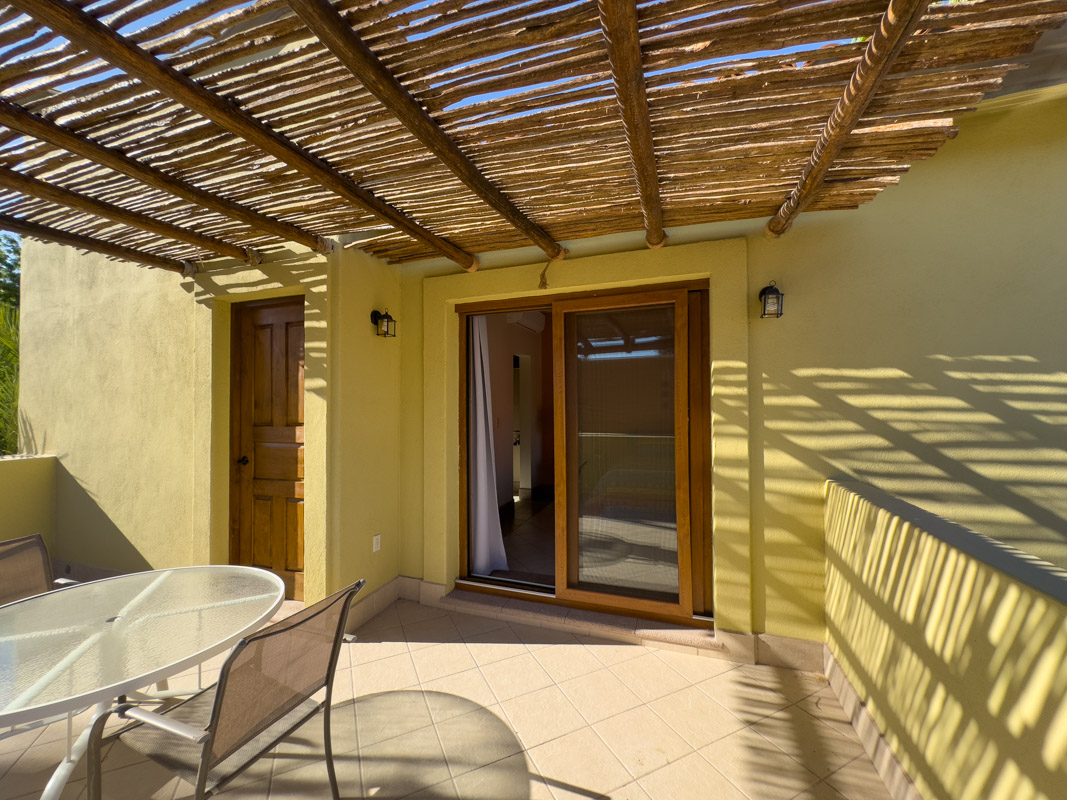 Casa Escondida Two Bed/two Bath Home With Covered Carport One Block To The Beach In Historic Loreto!