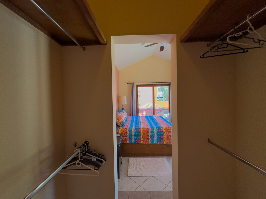 Casa Escondida Two Bed/two Bath Home With Covered Carport One Block To The Beach In Historic Loreto!
