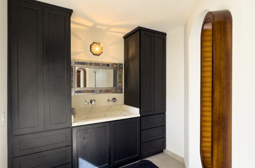 Primary bath 1 818x540 Primary bath 1 818x540
