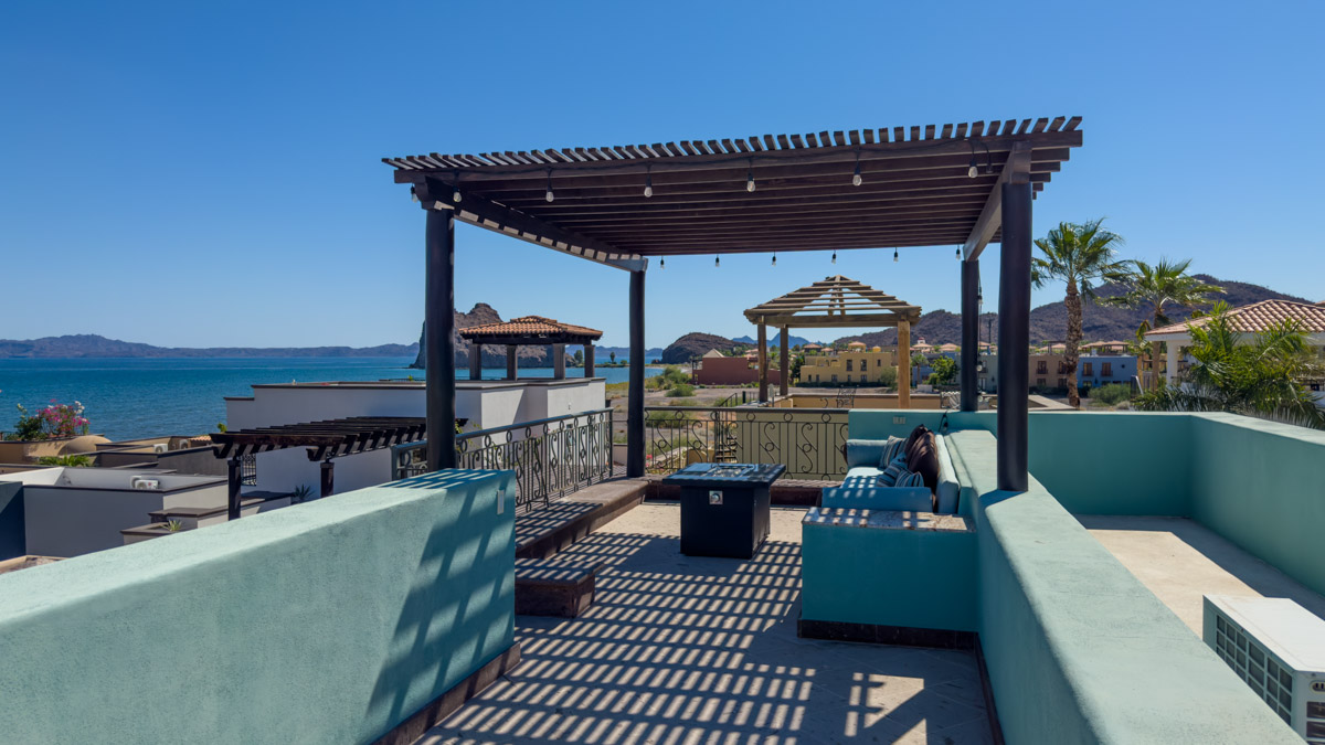 Beautiful 3 Bed/3 Bath Custom Home Steps from the Beach with Private Pool in Loreto Bay FN32. Call Today! Mex Cell 044 613 116 6827 ~ USA cell 530-786-4395