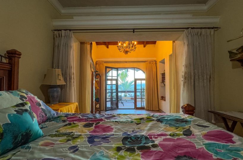 untitled-74 Waterfront Condo in Loreto with incredible sea views. Mision Loreto Properties. Call Today! Mexican Cell 044 613 116 6827 ~ USA cell 530-786-4395