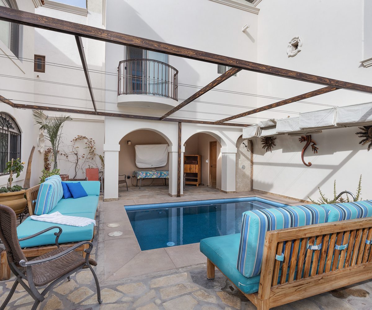 Four bedroom four bath home with private pool in the heart of Loreto