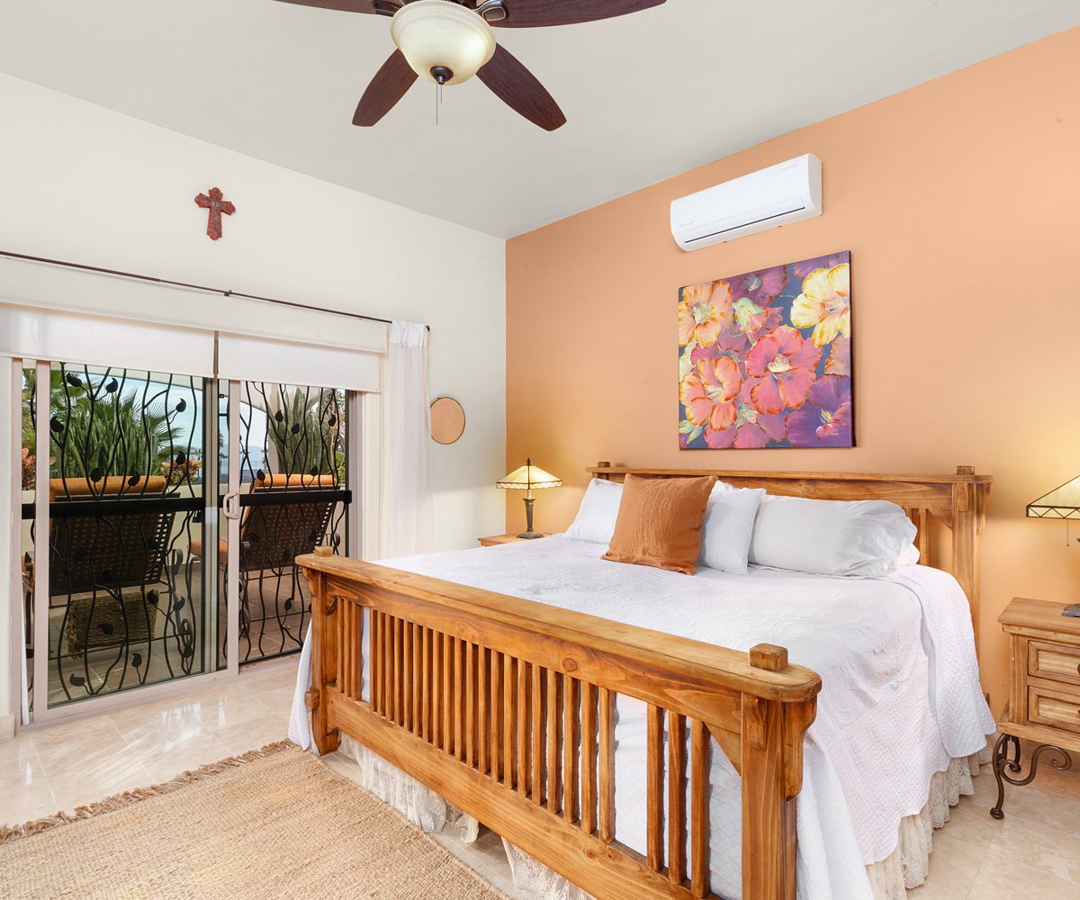 Four bedroom four bath home with private pool in the heart of Loreto