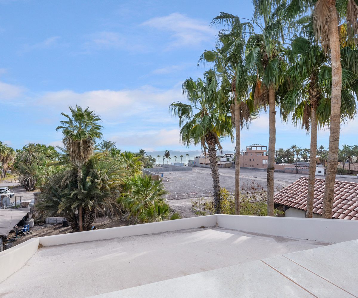 Four bedroom four bath home with private pool in the heart of Loreto