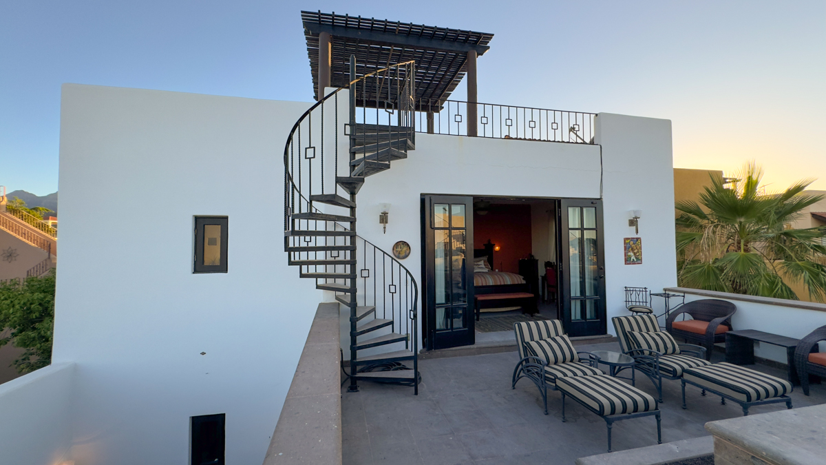 AV255 second floor terrace and bedrm