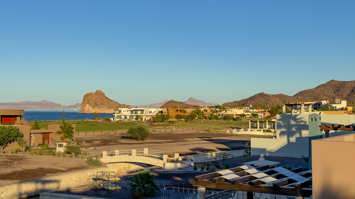AV255 view from second level looking south east (1)