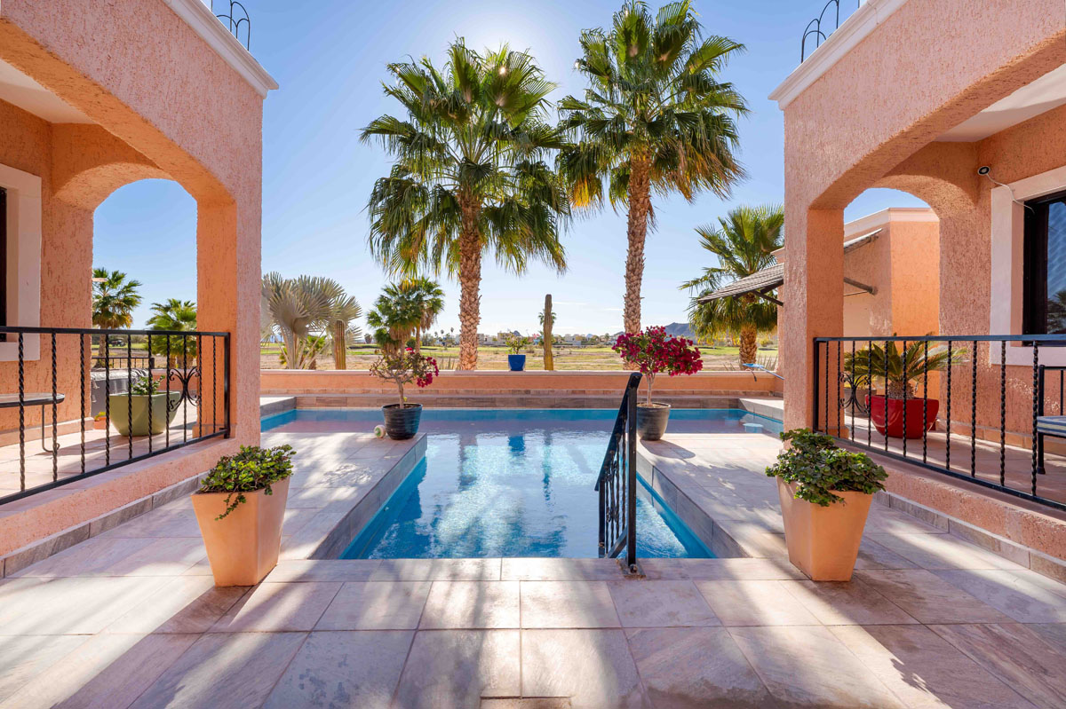 Casa Familia private pool