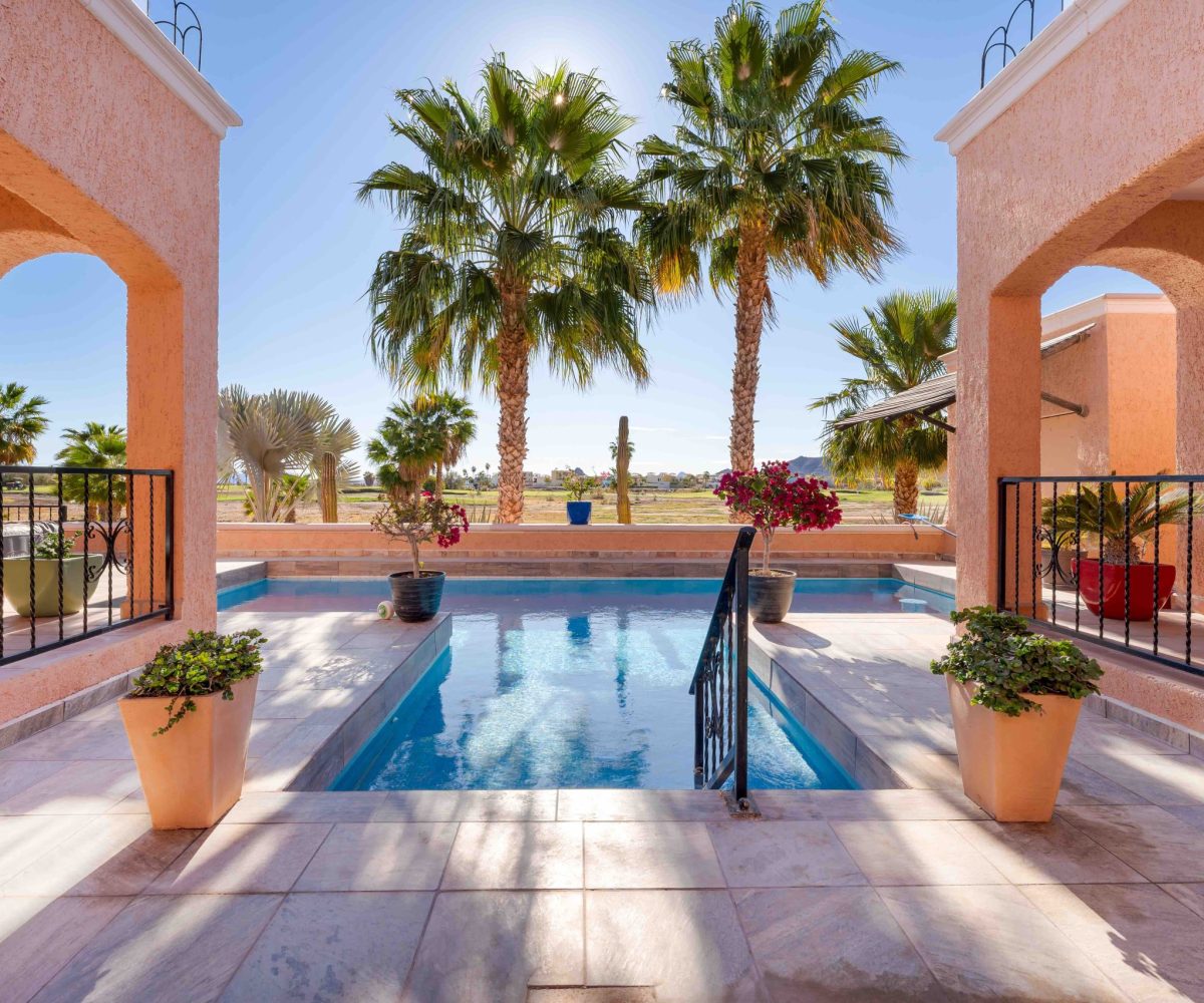 Casa Familia private pool