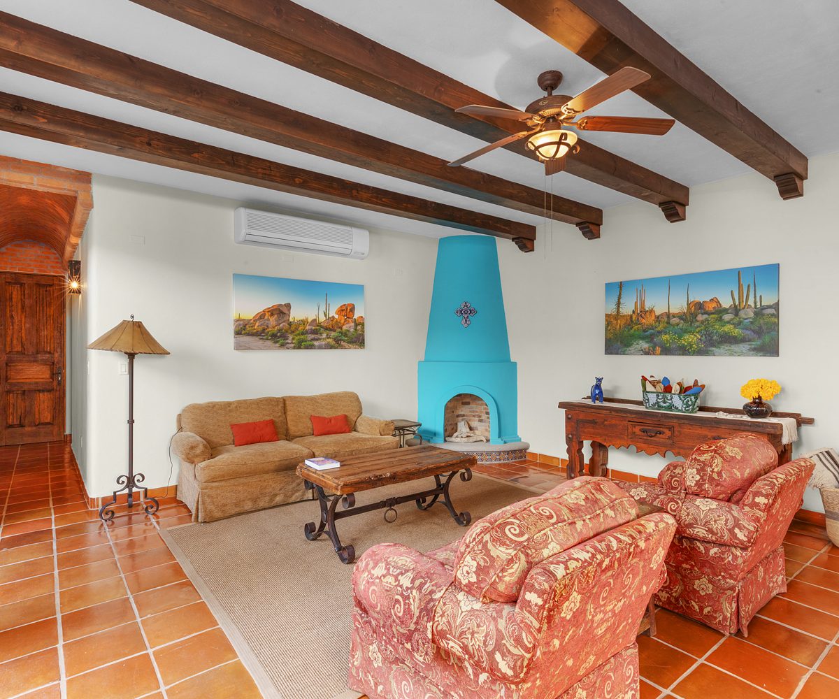 Casa Turquesa At Fn 117: Mision Loreto Properties. Call Today! Mexican Cell 044 613 116 6827 ~ USA cell 530-786-4395