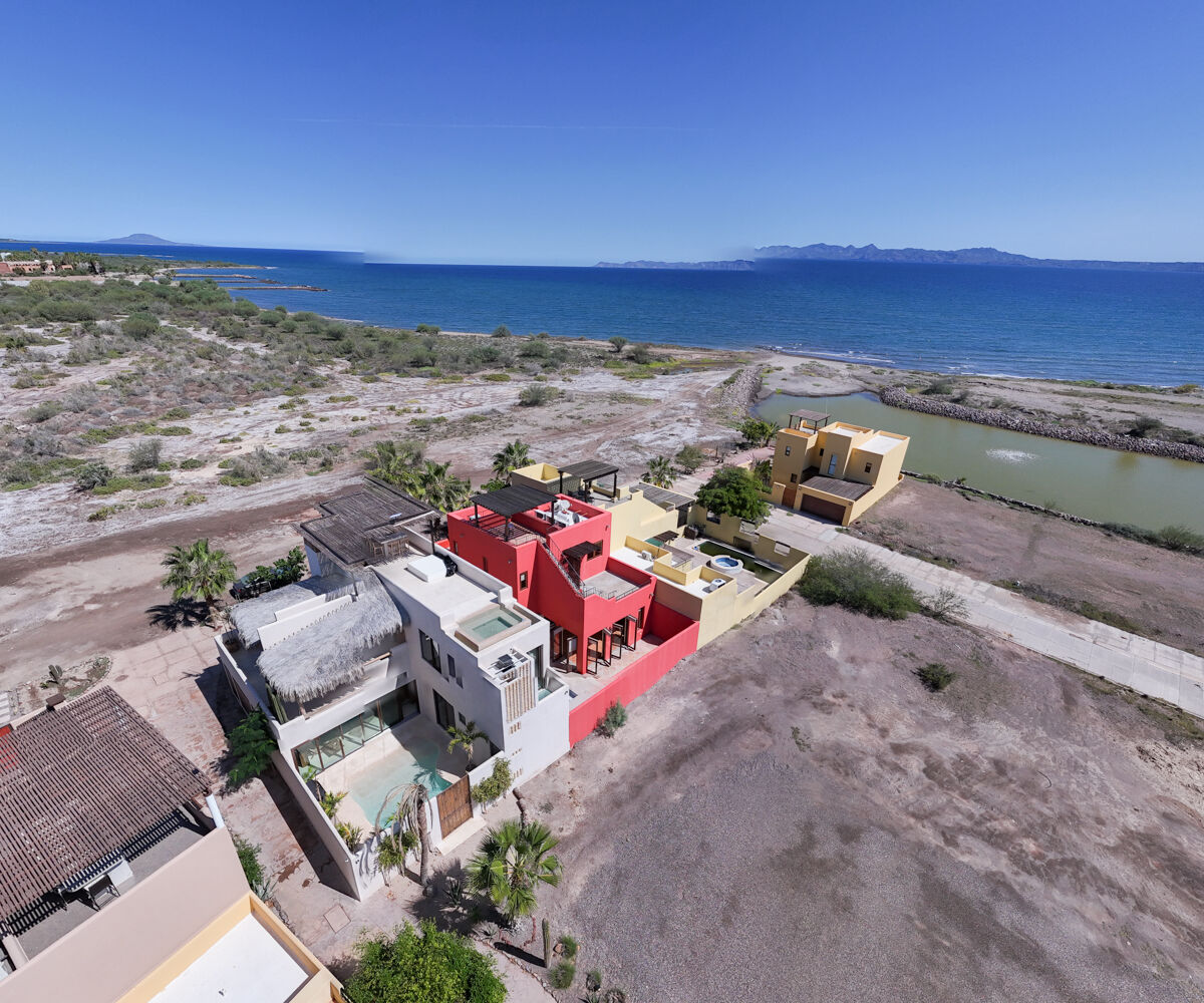 Mision Loreto Properties. Call Today! Mexican Cell 044 613 116 6827 ~ USA cell 530-786-4395