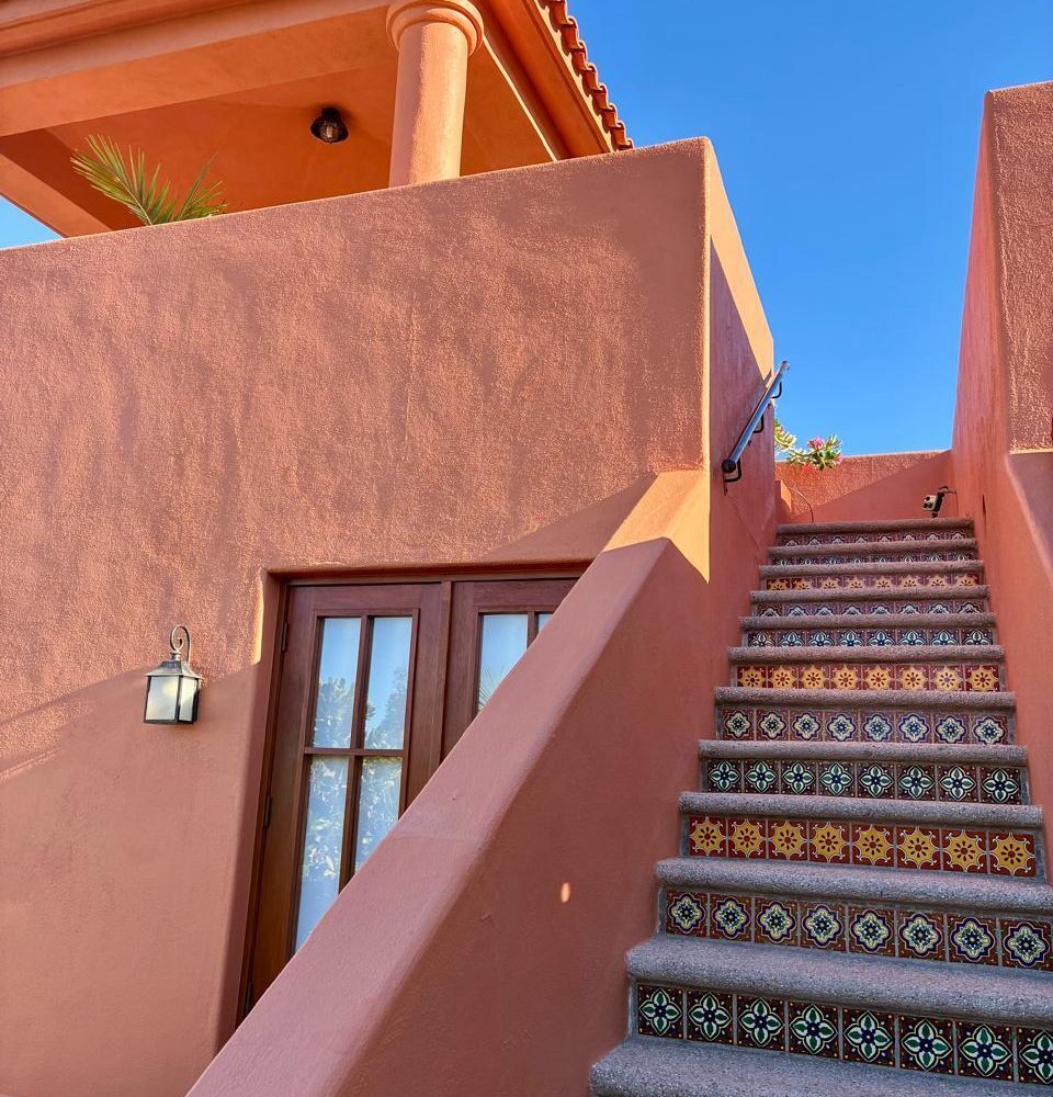 AV162 stairs to tower