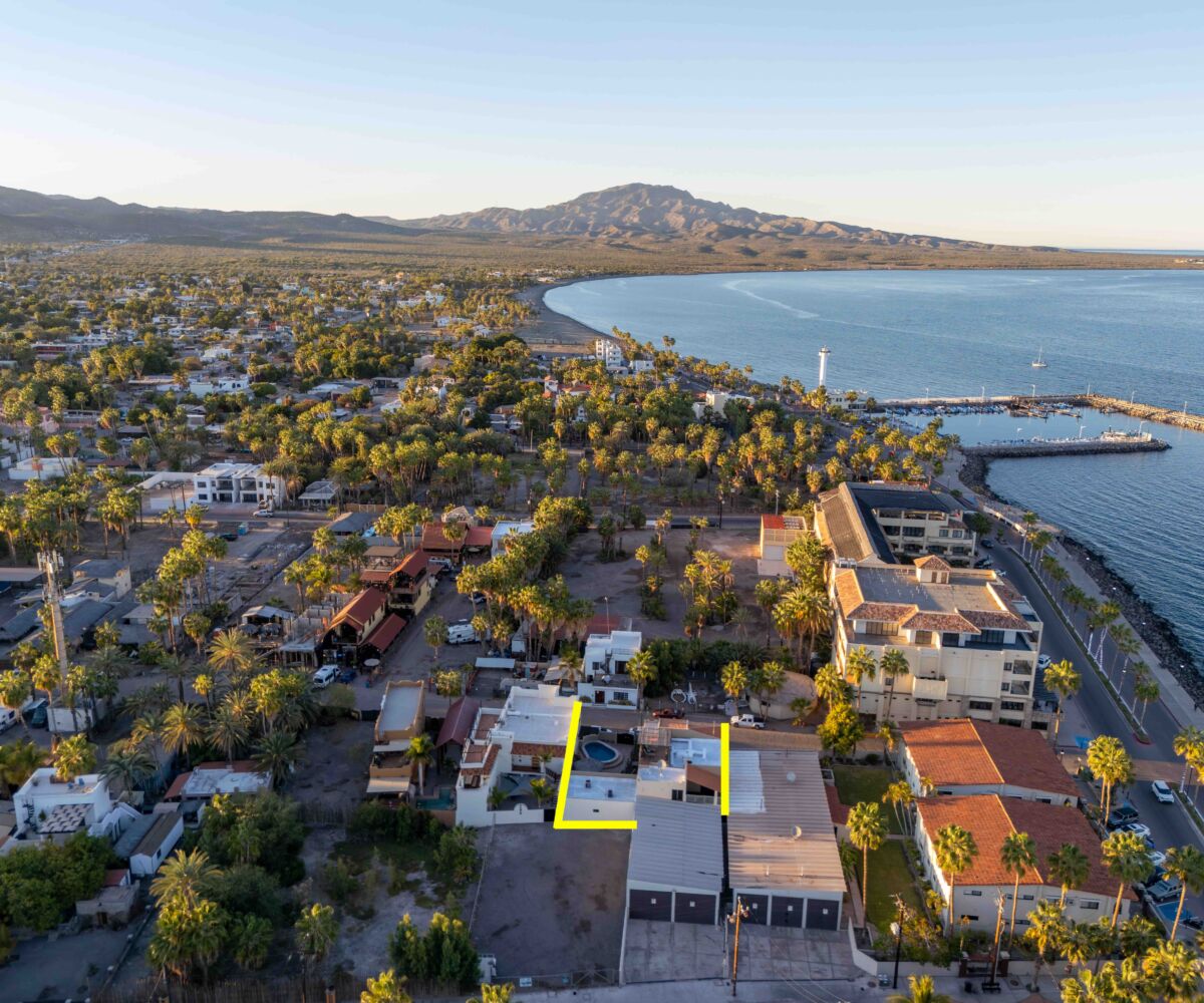 Rosenda Robles Casa looking North 1200x1000